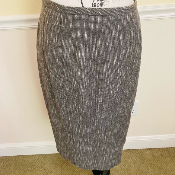 NWT MAGASCHONI MINK GREY PENCIL SKIRT - Picture 2 of 8